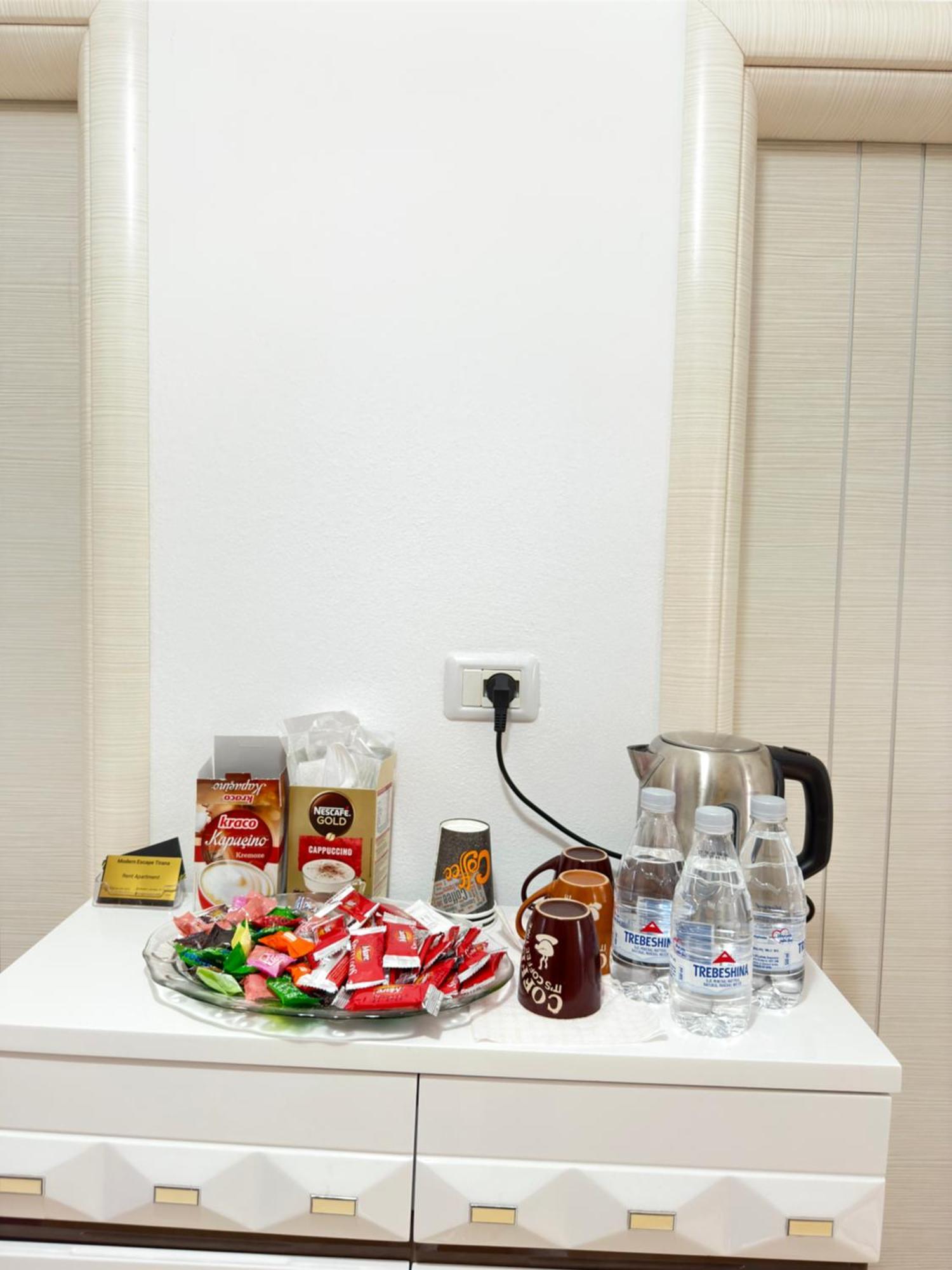 Hanna Guest House Permet Luaran gambar